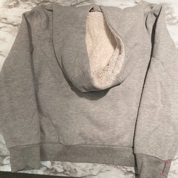๐ 3 for $25 Bench Girl's Hoodie in Size 9/10 EUC - Picture 7 of 16